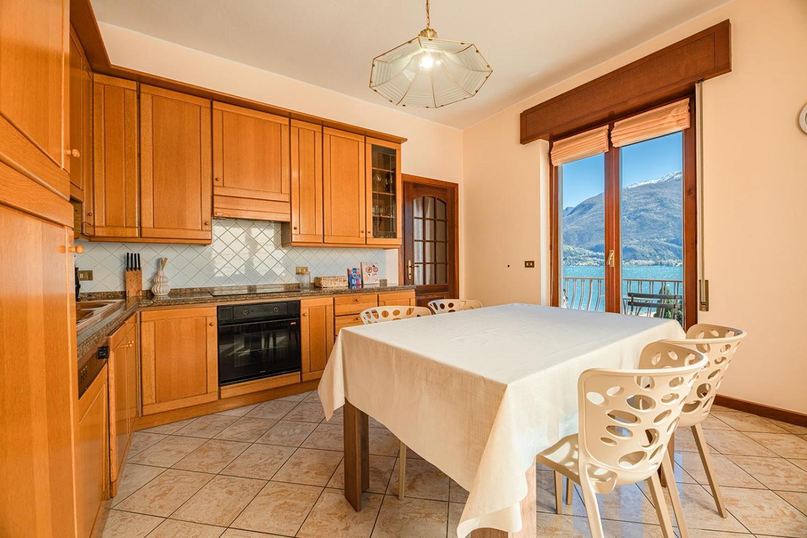 Appartamento Bellavista - Lake Como View - Near The Beach Cremia エクステリア 写真